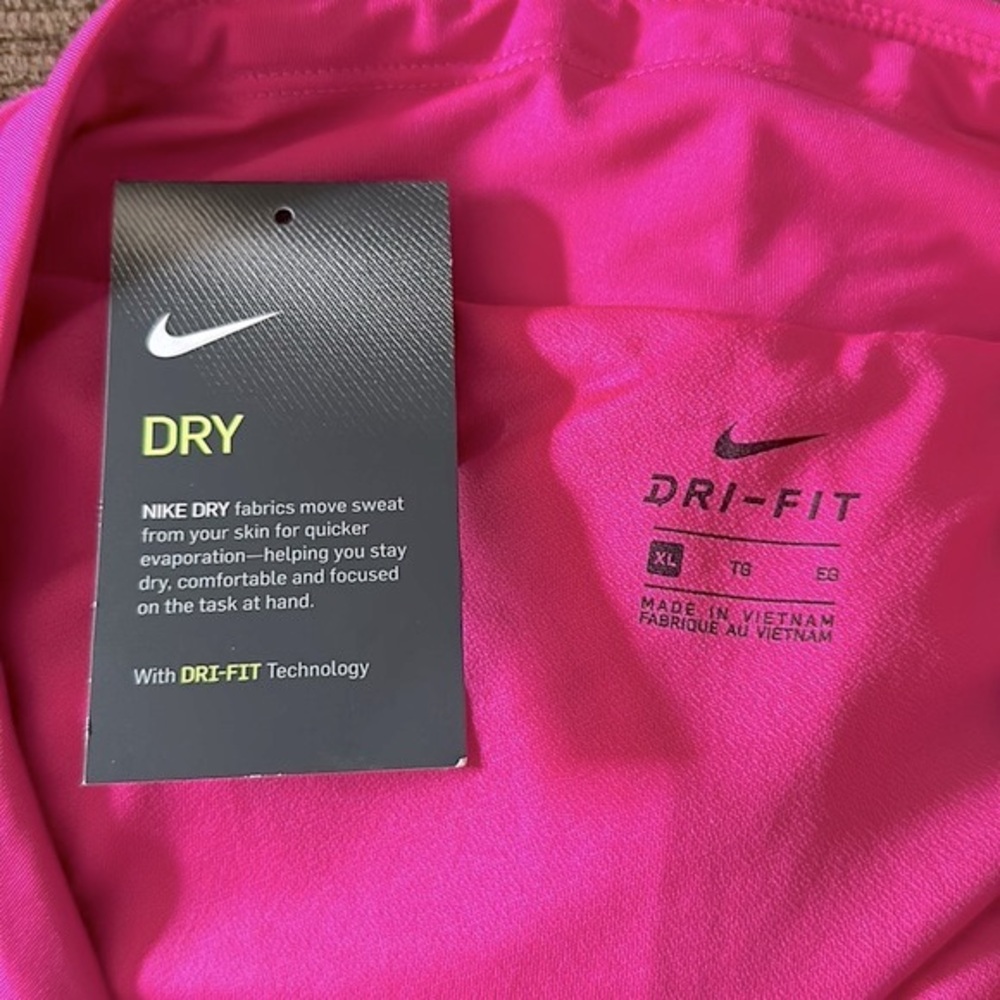 Nike Dri-Fit ladies size XL hot pink running shorts. - Picture 6 of 10